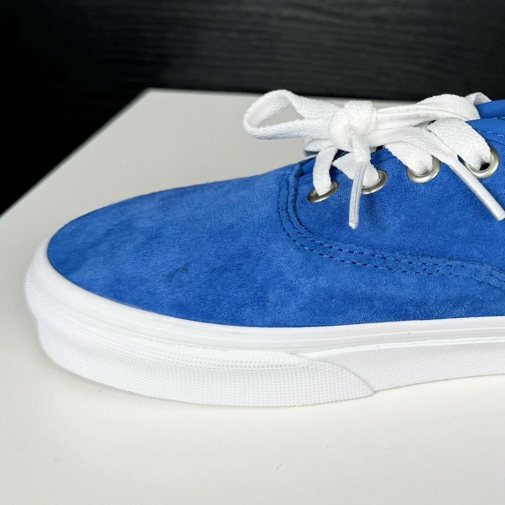 Vans Suede Blue 721356 Scotchgard 3M Size Men 5.5 / Woman 7 - NEW